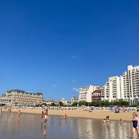 T2 Eugenie Ocean View Grande Plage&pool *