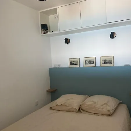 T2 Eugenie Ocean View Grande And Pool Διαμέρισμα