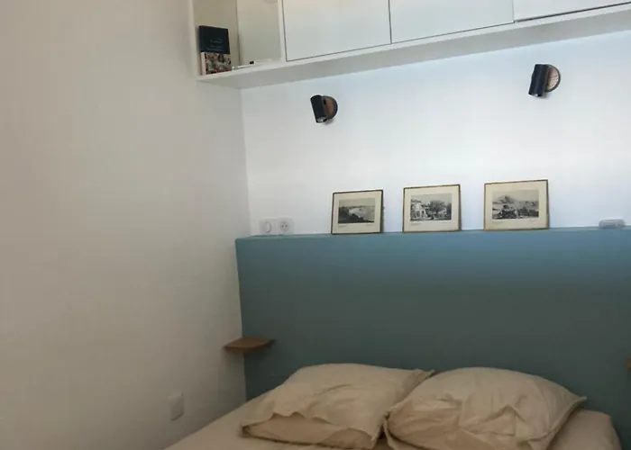 T2 Eugenie Ocean View Grande And Pool Apartment